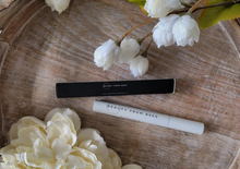 Load image into Gallery viewer, Mascara