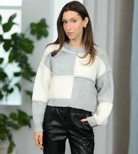 Load image into Gallery viewer, VYLA LONG SLEEVE CREW NECK PULL-OVER