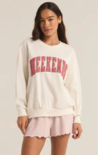 Load image into Gallery viewer, OVERSIZED WEEKENDS SWEATSHIRT