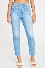 Load image into Gallery viewer, DAILY DRIVER IN CLARITY VINTAGE