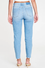 Load image into Gallery viewer, DAILY DRIVER IN CLARITY VINTAGE