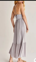 Load image into Gallery viewer, Jazmin Maxi Dress