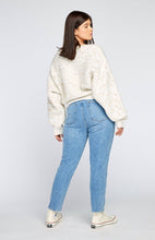 Load image into Gallery viewer, Tara Pullover