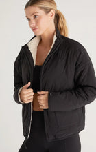 Load image into Gallery viewer, ON-THE-GO REVERSIBLE QUILTED SHERPA JACKET