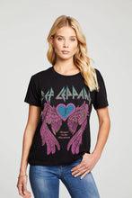 Load image into Gallery viewer, DEF LEPPARD HEARTBREAK