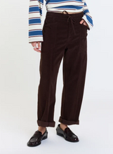 Load image into Gallery viewer, Villa Drawstring Barrel Leg Pant in Chocolate
