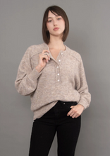 Load image into Gallery viewer, Suavia Long Raglan Sleeve Henley Neck Pull Over
