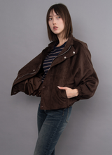 Load image into Gallery viewer, MIA IMITATION SUEDE BALLOON JACKET-DEEP BROWN
